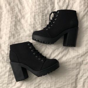 Block-Heeled Ankle Boots